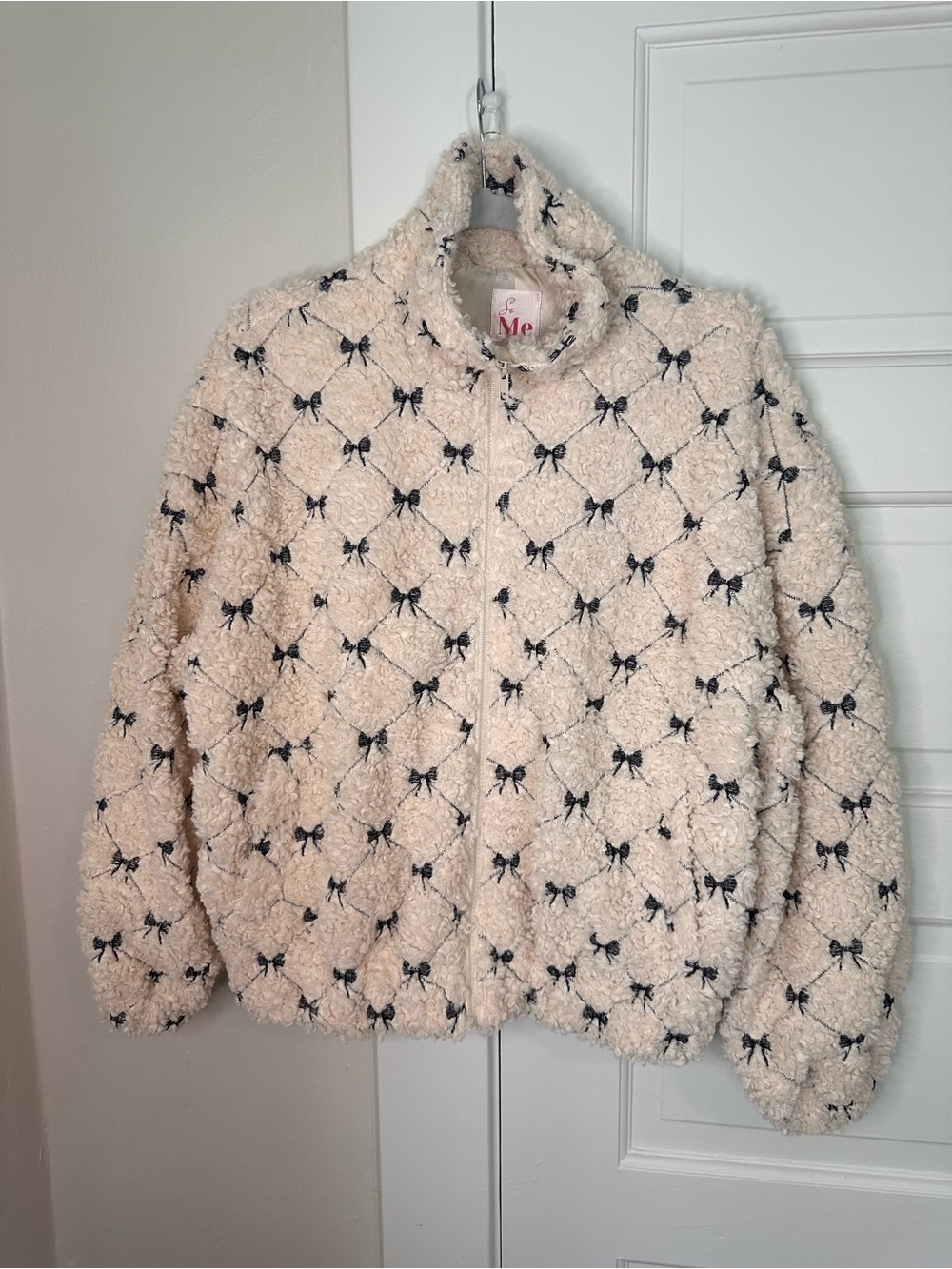 Cream Teddy Sherpa Bow Print Zip-Up Jacket — Size Small